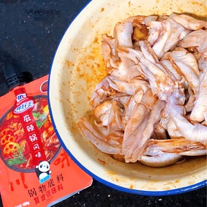 [stir-fried Boneless Duck Feet] recipe