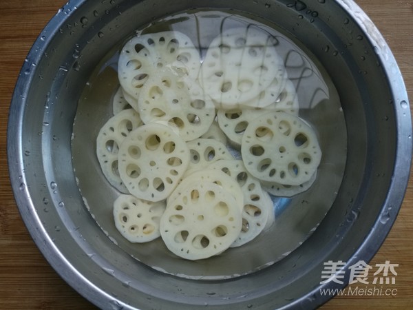 Garlic Chopped Pepper Lotus Root Slices recipe