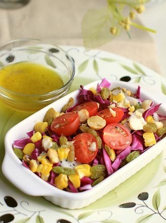 Vegetable and Fruit Salad with Vinaigrette