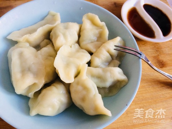 Leek and Egg Dumplings recipe