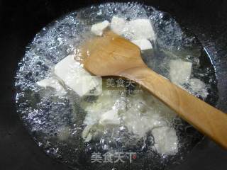 Artemisia and Tofu Soup recipe