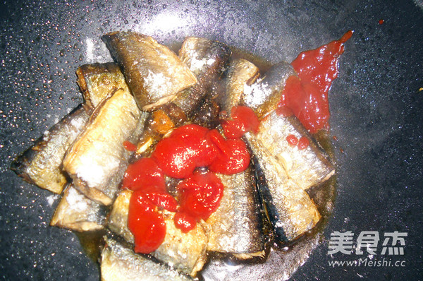 Home Stewed Saury recipe