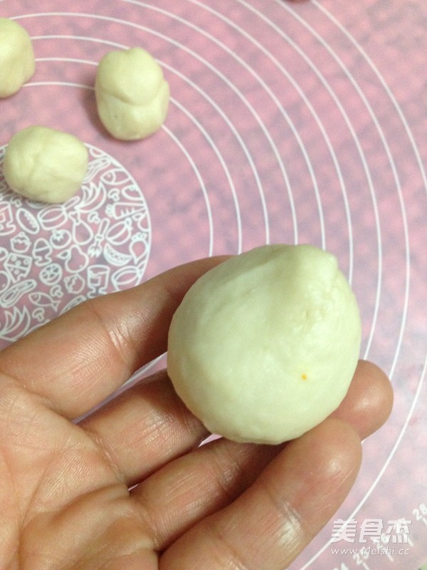 Bean Paste Chrysanthemum Crisp recipe