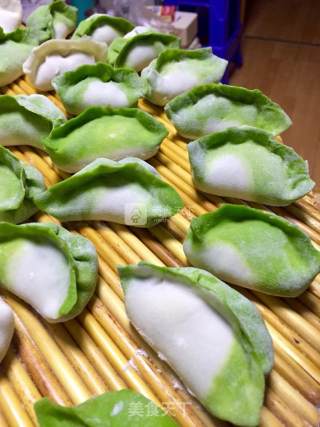 Baicai Jade Steamed Dumplings recipe