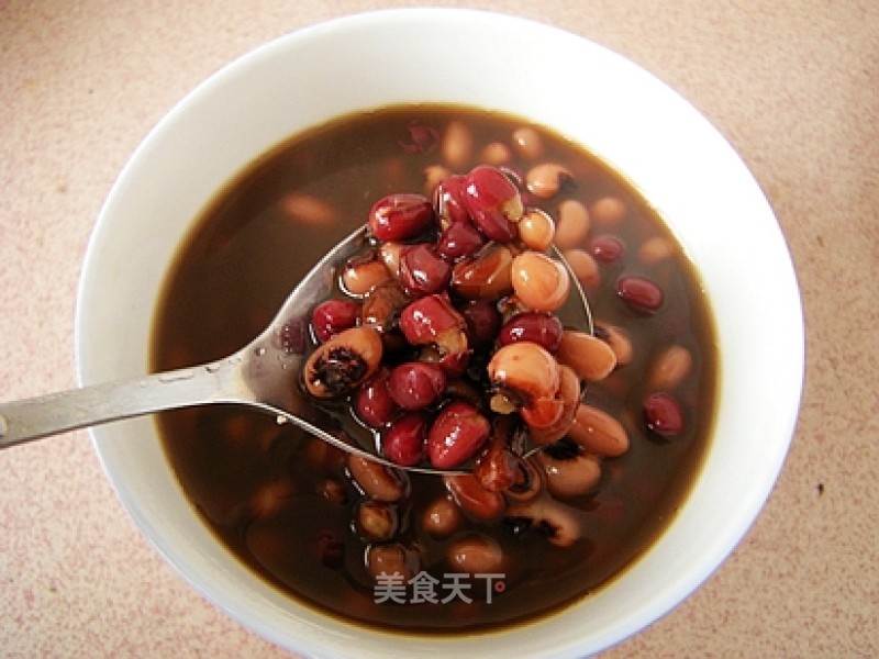 Girls Replenishing Qi and Blood-red Bean Brown Sugar Congee recipe