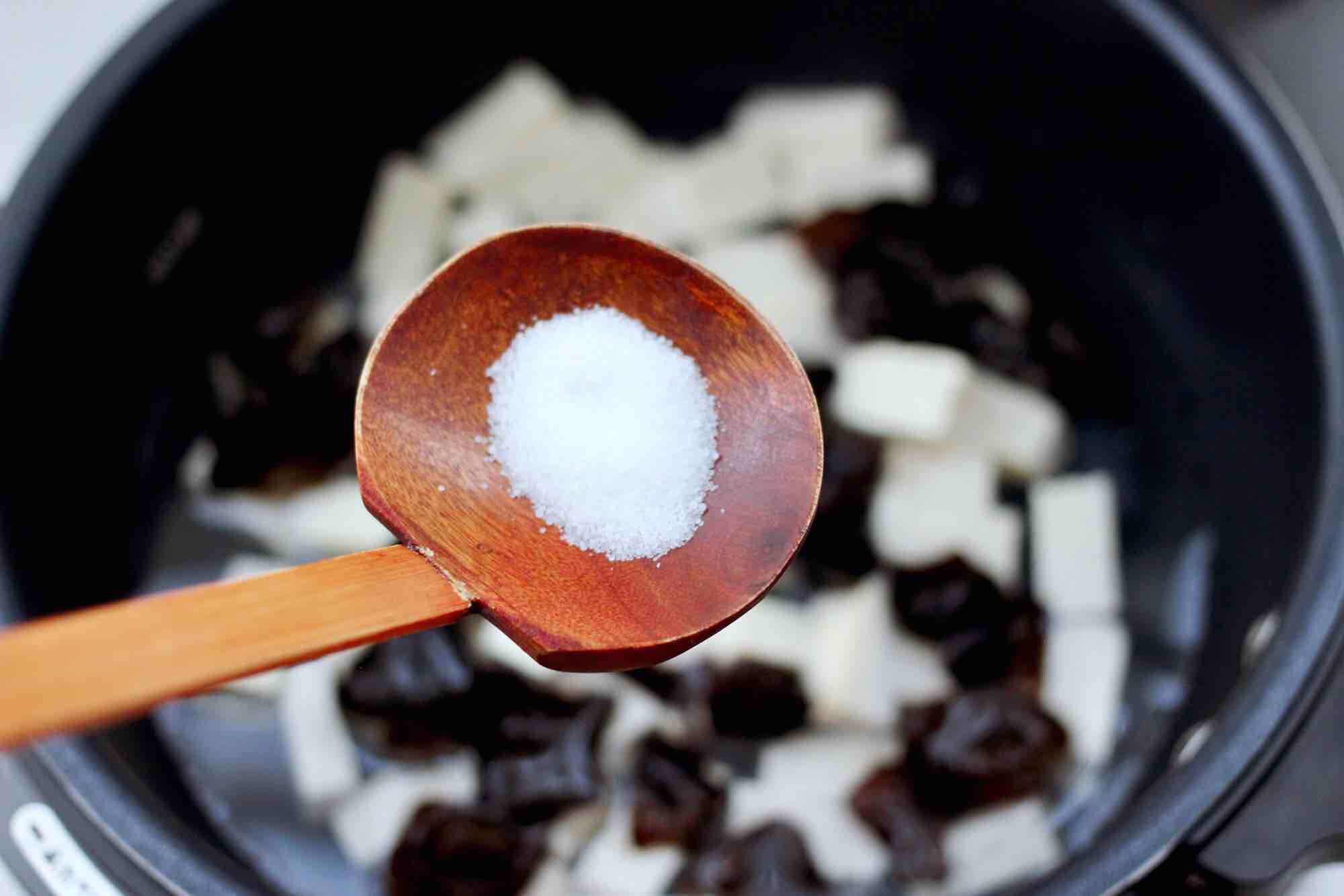 Seafood Fungus Tofu Soup recipe