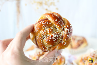 Bean Paste Flower Bread recipe