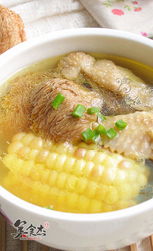 Corn Hericium Mushroom Chicken Soup recipe