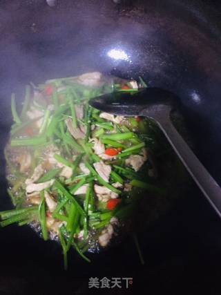 Celery Stir-fried Pork recipe
