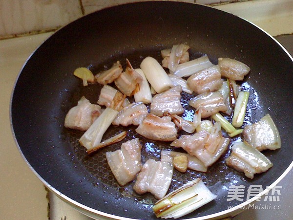 Braised Cuttlefish with Pork Belly recipe