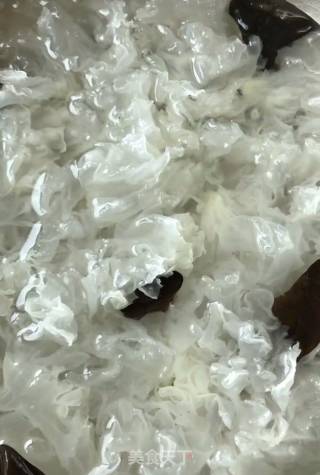 Cold White Fungus recipe