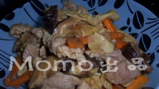 Stir-fried Pork with Mushroom and Yuba recipe