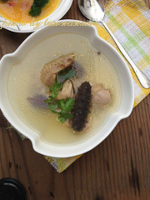 Nutritious and Delicious-native Chicken Sea Cucumber Soup recipe
