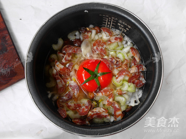 Stewed Rice with Tomato and Shiitake Mushroom recipe