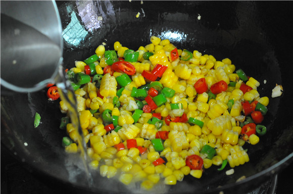 Stir-fried Corn with Green Chilies recipe