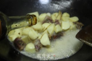 [guangdong] Braised Duck Legs with Ci Mushroom recipe