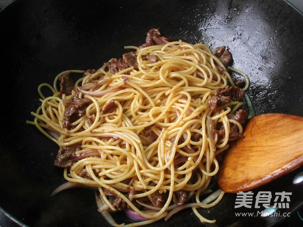 Beef Pasta with Shacha Sauce recipe