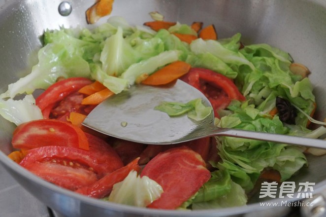 Stir-fried Kale with Tomato recipe