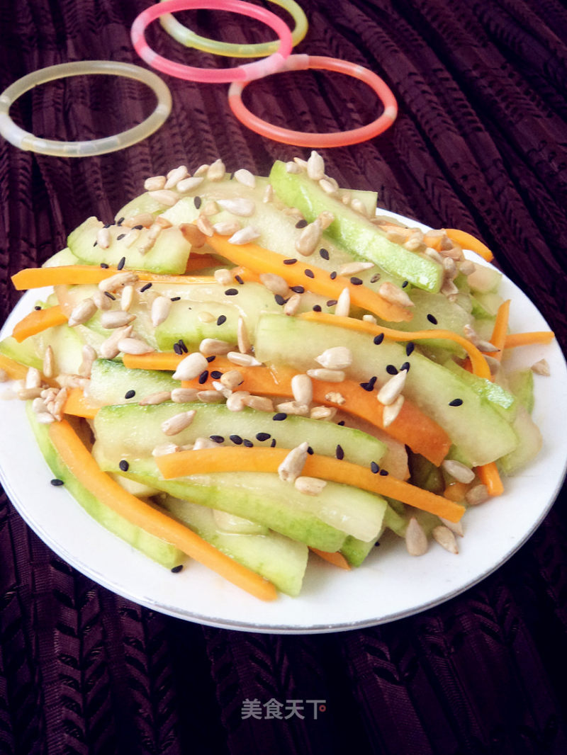 Carrots with Melon Peel recipe