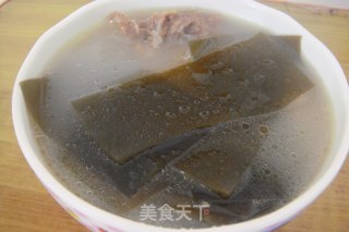 Kelp Bone Soup recipe