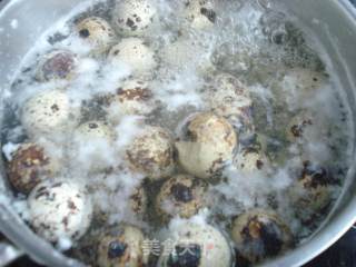 Marinated Quail Eggs recipe