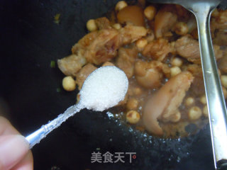 Choose Food in September to Prevent Dryness in Autumn-lotus Buckle Pig's Knuckle Bag recipe