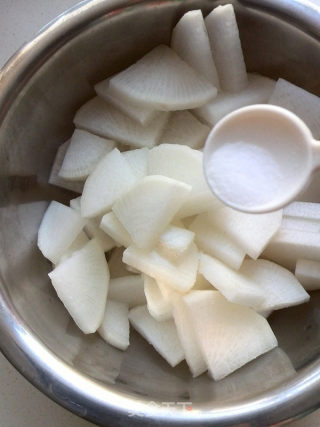 Dried White Radish in Cold Dressing recipe