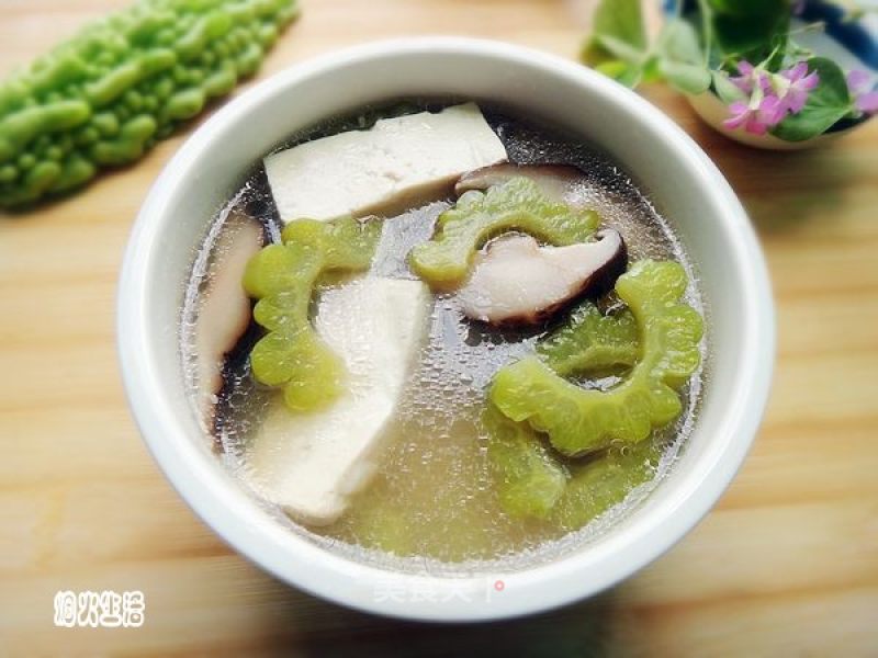 Bitter Gourd Sanxian Soup recipe