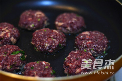 Soda Beef Mini Burger recipe