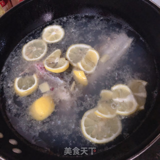 Sour Lemon Fish recipe