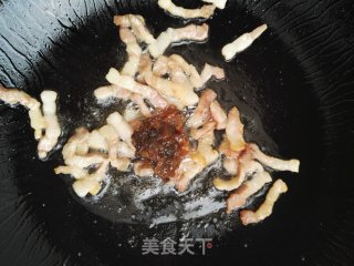 Stir-fried Pork Belly with White Jade Mushroom and Snow Peas recipe