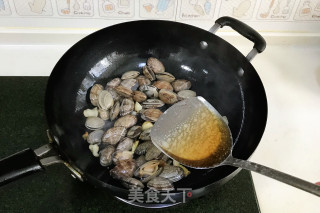 Stir-fried Clams recipe