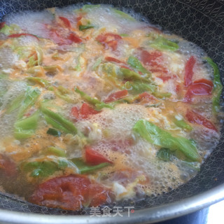 Cabbage Tomato Egg Soup recipe