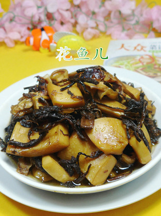 Grilled Cuttlefish with Bamboo Shoots and Dried Vegetables recipe