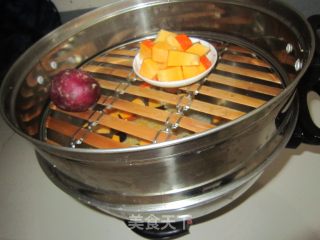 Pumpkin and Black Sesame Glutinous Rice Balls-reunion and Reunion (trial Version) recipe