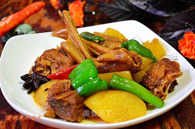 Roasted Flying Duck with Green Pepper and Potato recipe