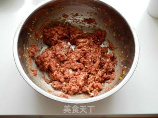 Steamed Dumplings with Beef and King Pleurotus Mushroom Hot Noodles recipe