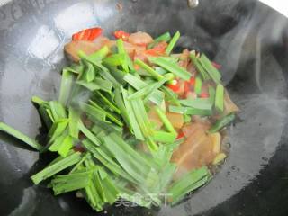 Stir-fried Bacon with Double Pepper recipe