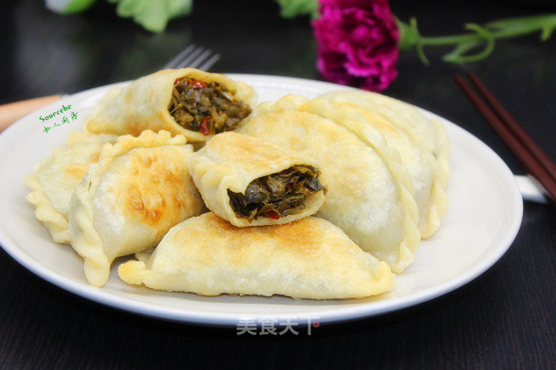 Fried Dumplings with Sauerkraut recipe