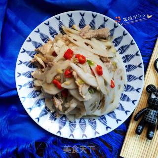 Stir-fried Lotus Vegetable with Sliced Pork recipe