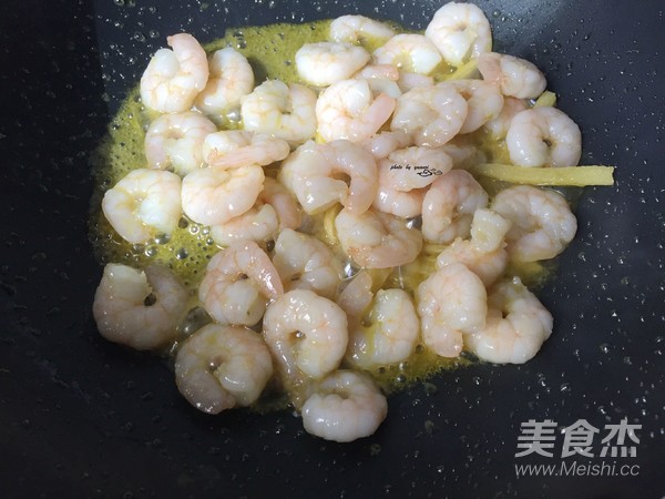 Stir-fried Shrimp Balls with Black Bean Sauce recipe