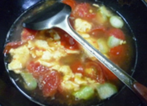 Scrambled Egg Loofah Tomato Soup recipe