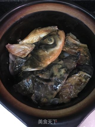 Baked Fish Head in Casserole recipe