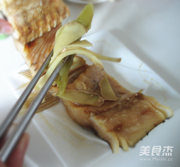 Steamed Salted Fish Rich in Vitamins recipe