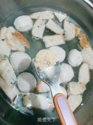 Meatballs Wrapped in Broth Powder recipe