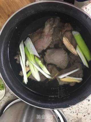 Homemade Beef Vermicelli Soup recipe