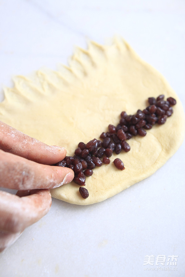 Matcha Red Bean Bread recipe