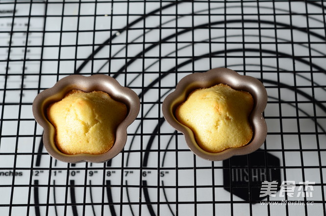 Cat's Claw Almond Cake recipe