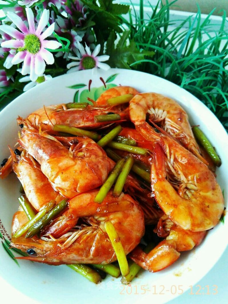 Braised Shrimp with Garlic Moss Oil recipe