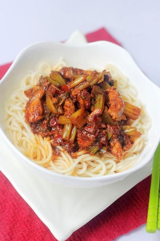 Noodles with Sauce recipe